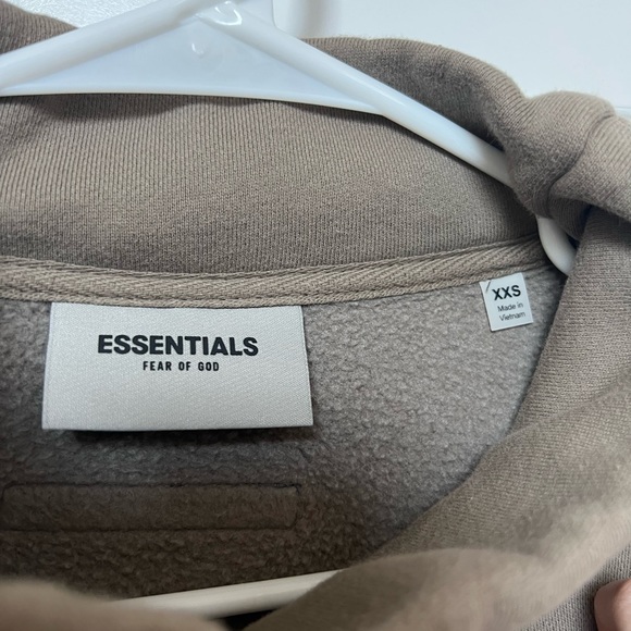 ESSENTIALS Taupe Mock Neck Pullover (XXS) - Picture 6 of 8